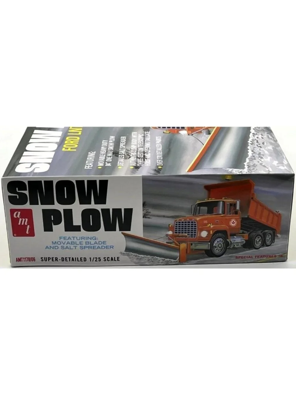 AMT Ford LNT-8000 Snow Plow 1/25 Scale Model Kit 270+ Parts 12+ 2020 Sealed